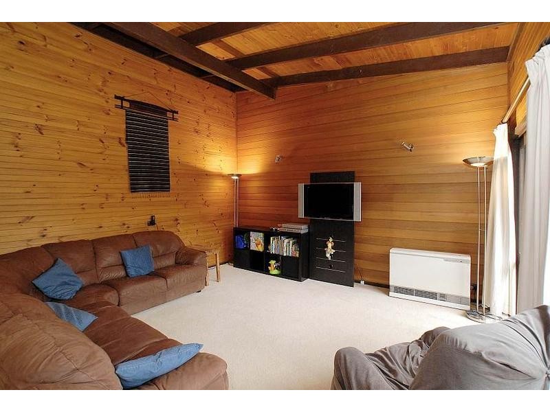 184 Belgrave Gembrook Road, Menzies Creek VIC 3159