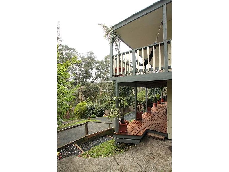 9 Old Reservoir Road, Belgrave VIC 3160