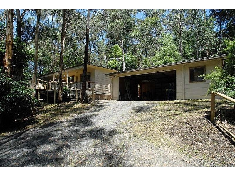 3 Mimosa Road, Selby VIC 3159