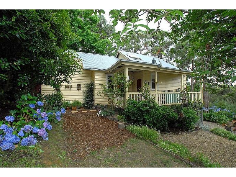 19 Paradise Avenue, Clematis VIC 3782