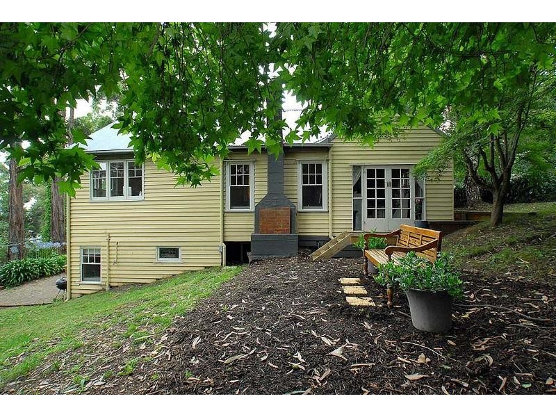 19 Paradise Avenue, Clematis VIC 3782