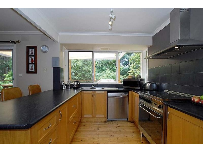 1 Coonara Court, Olinda VIC 3788