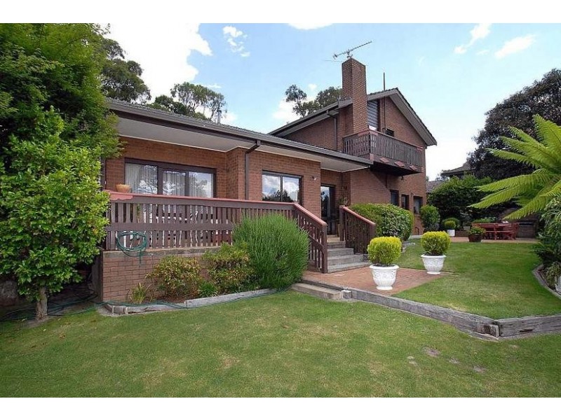 6 Heather Grove, Belgrave South VIC 3160