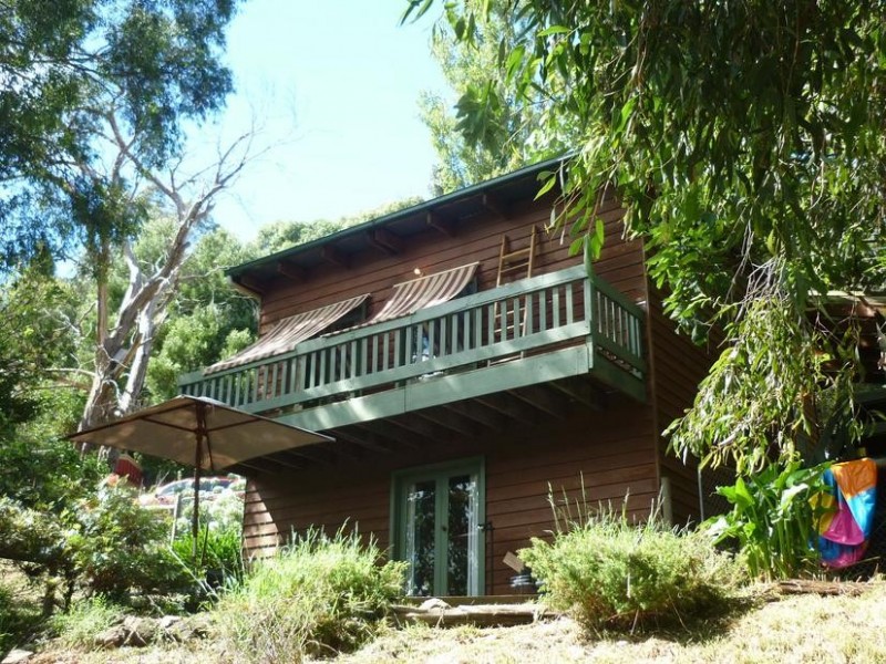 41 Waratah Avenue, Belgrave VIC 3160