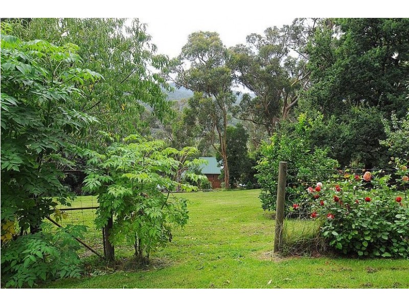 27 Maskells Hill Road, Selby VIC 3159