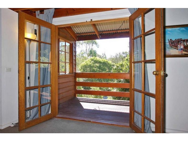 81 Temple Road, Selby VIC 3159
