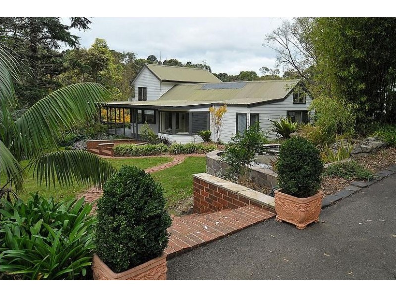 221 Glenfern Road, Upwey VIC 3158