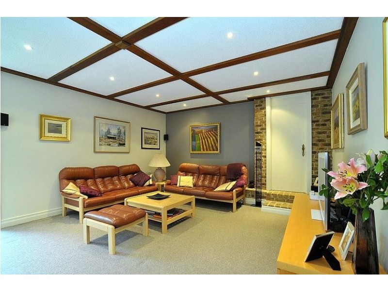 221 Glenfern Road, Upwey VIC 3158