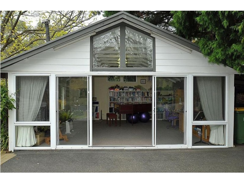221 Glenfern Road, Upwey VIC 3158