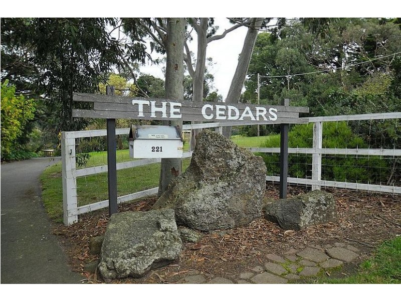 221 Glenfern Road, Upwey VIC 3158