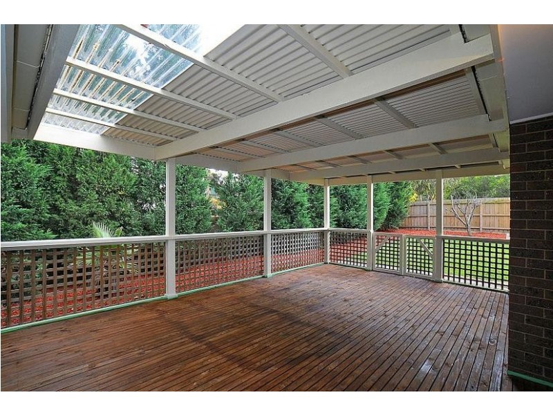 13 Tamboon Drive, Rowville VIC 3178