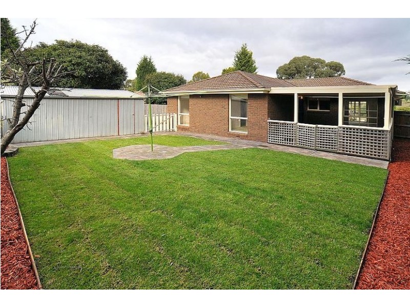 13 Tamboon Drive, Rowville VIC 3178
