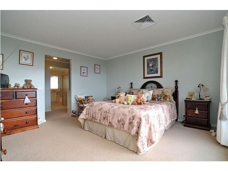 76 Ridge Road, Kallista VIC 3791
