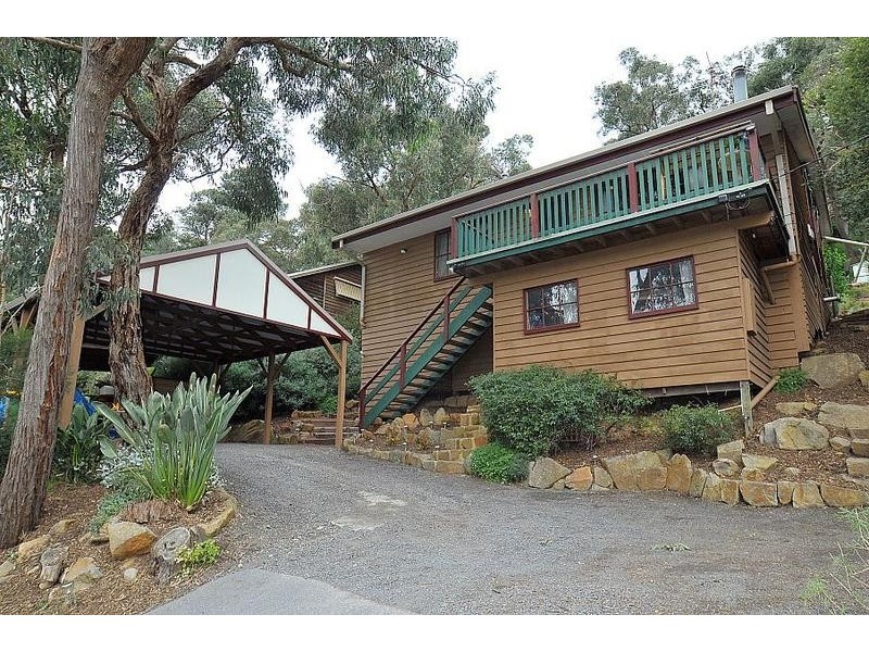 22 Wynette Avenue, Upper Ferntree Gully VIC 3156