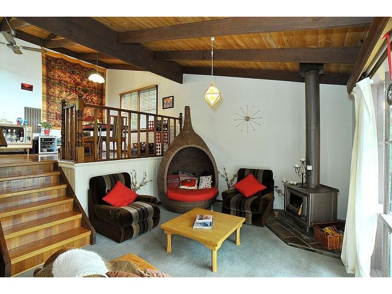 22 Wynette Avenue, Upper Ferntree Gully VIC 3156