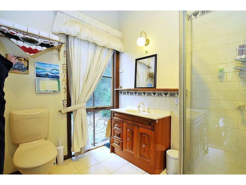 22 Wynette Avenue, Upper Ferntree Gully VIC 3156