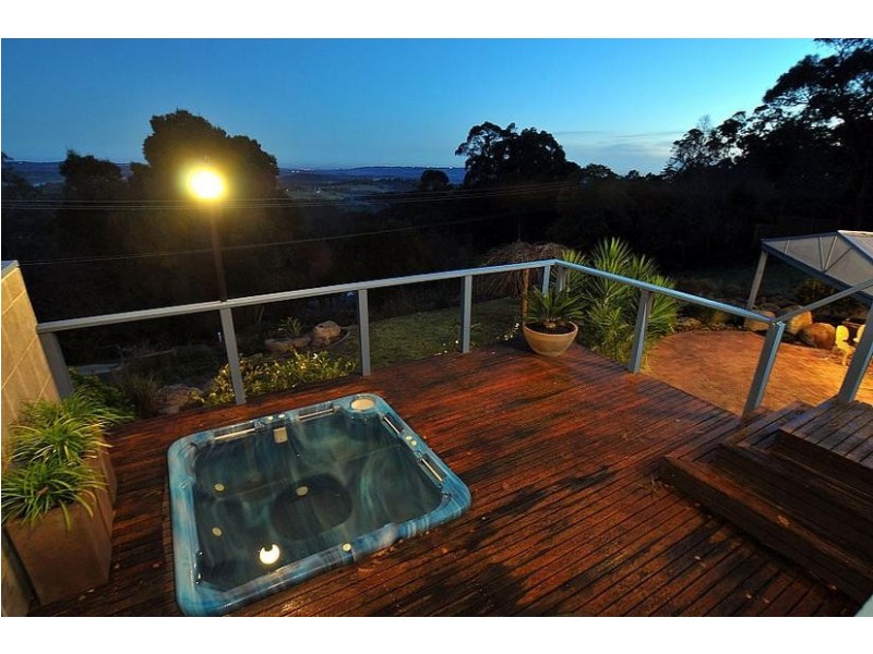 50 School Road, Menzies Creek VIC 3159