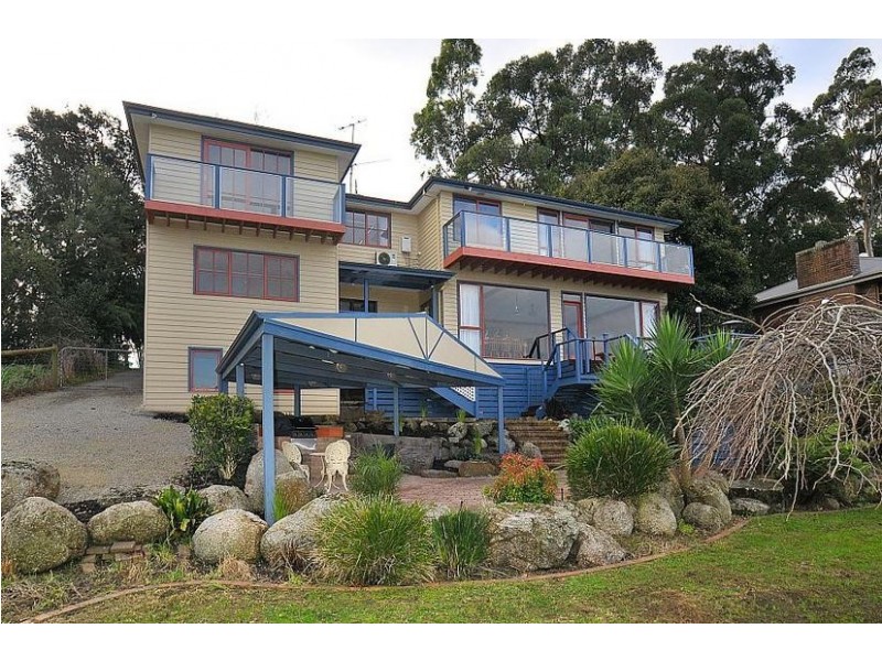 50 School Road, Menzies Creek VIC 3159