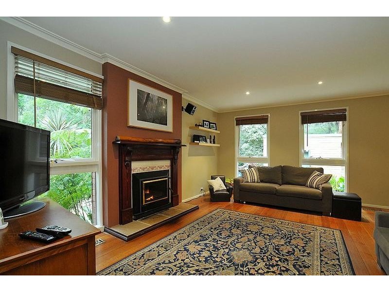 4 Borang Avenue, Selby VIC 3159