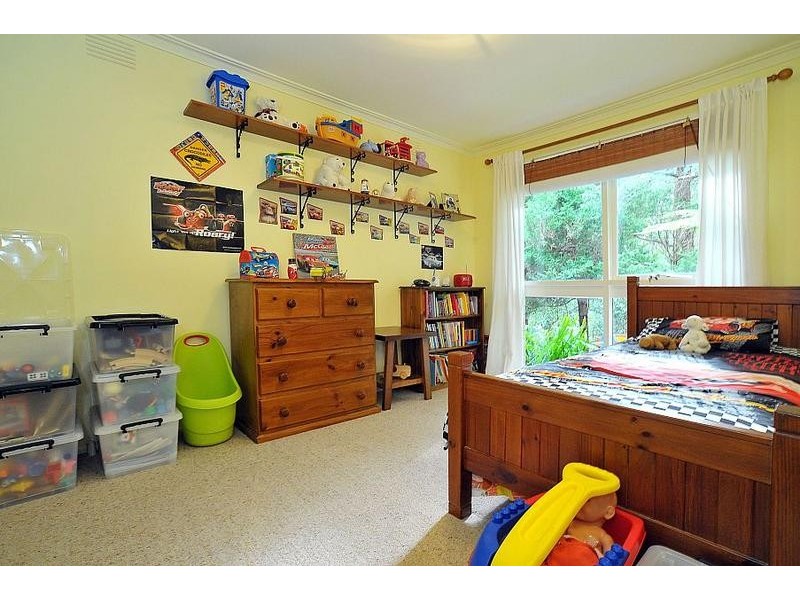 4 Borang Avenue, Selby VIC 3159