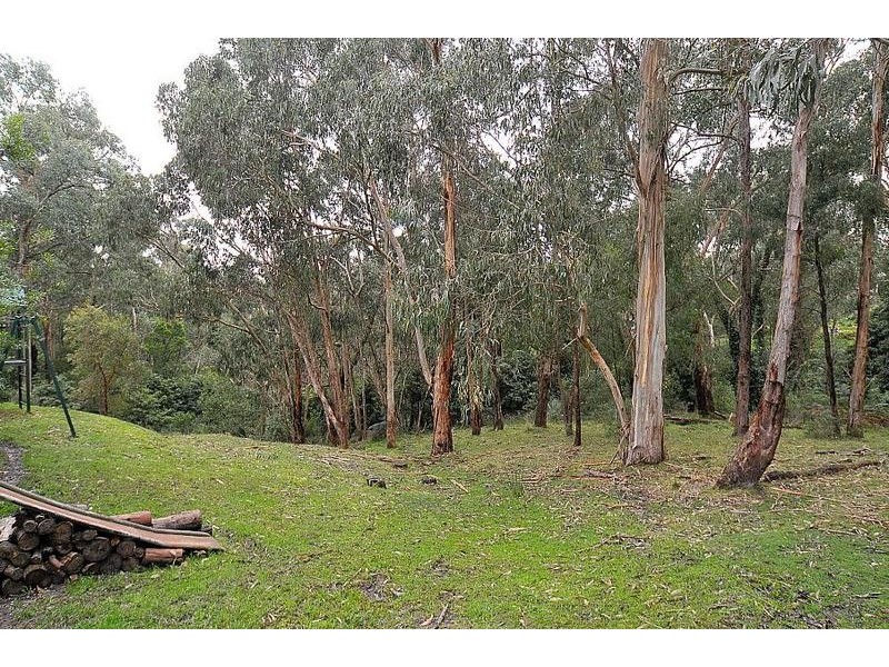 27 Vista Road, Belgrave Heights VIC 3160