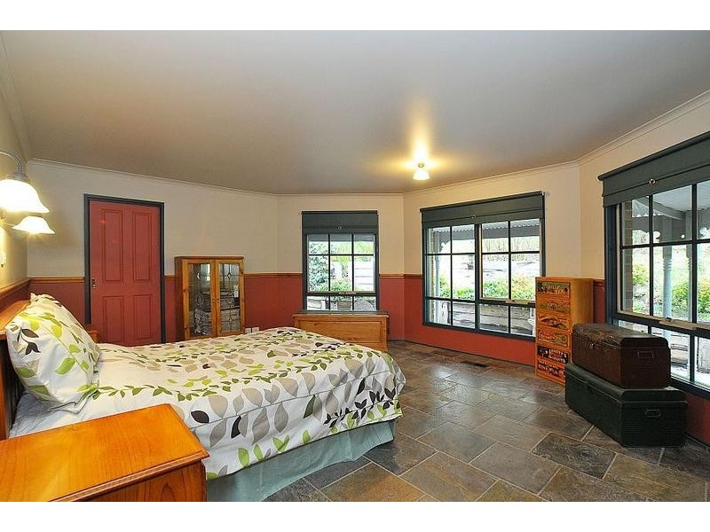 27 Vista Road, Belgrave Heights VIC 3160