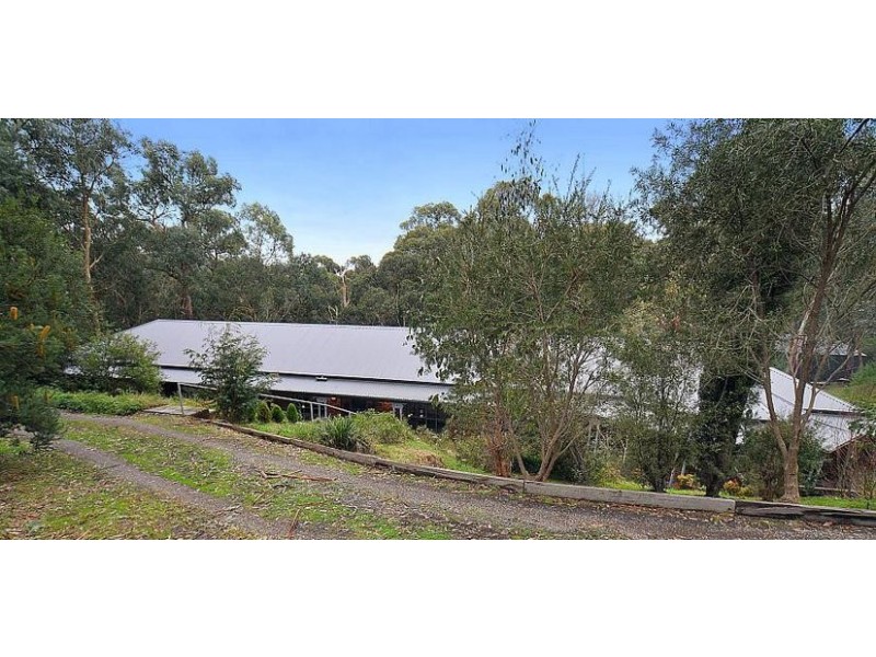 27 Vista Road, Belgrave Heights VIC 3160