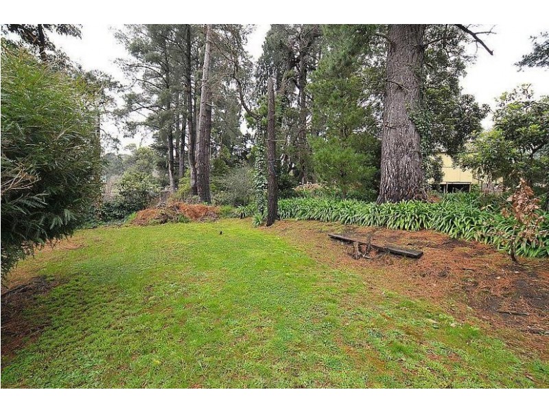 27 The Crescent, Belgrave Heights VIC 3160