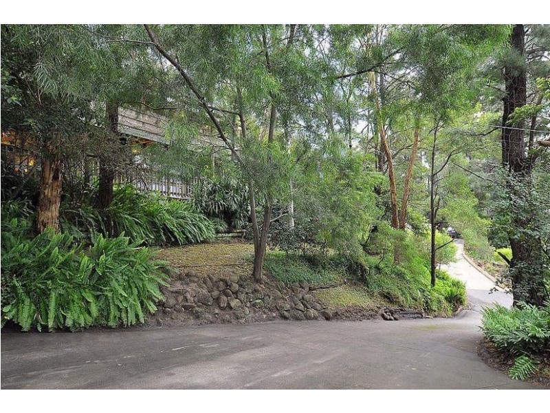 87 Temple Road, Selby VIC 3159