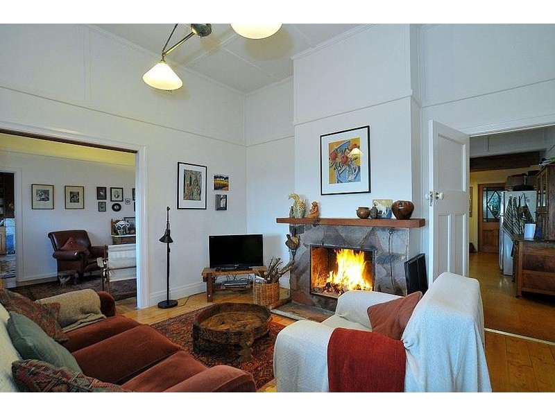 13 Grandview Grove, Sassafras VIC 3787