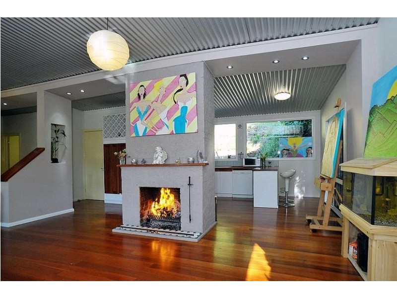 32 Wynette Avenue, Upper Ferntree Gully VIC 3156