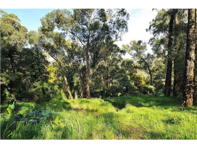 15 Belbrook Road, Upwey VIC 3158