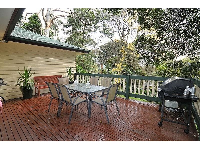 3 Ross Street, Tecoma VIC 3160