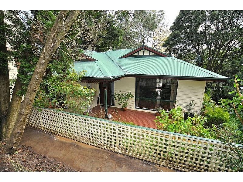 3 Ross Street, Tecoma VIC 3160