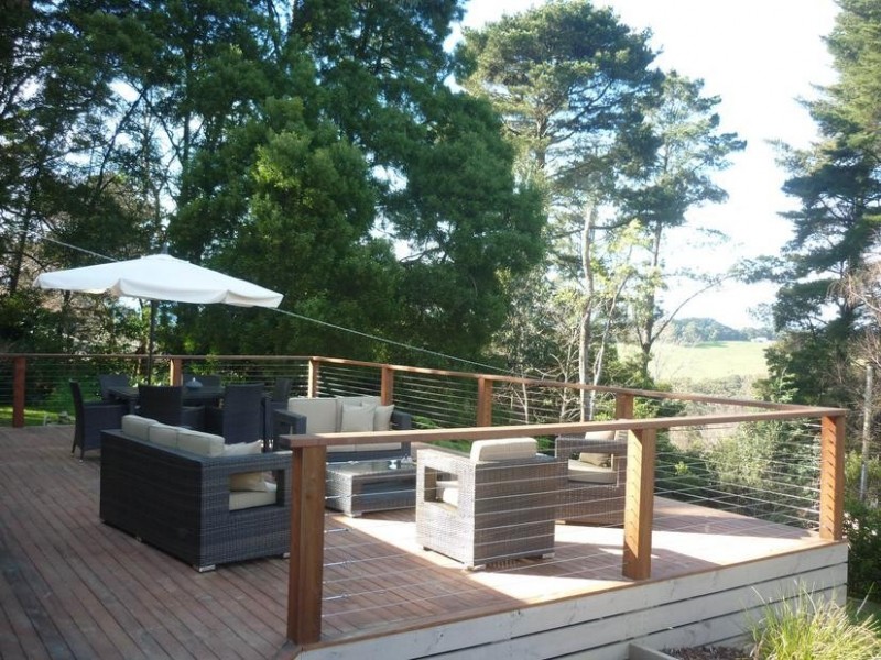 16 Poplar Crescent, Emerald VIC 3782