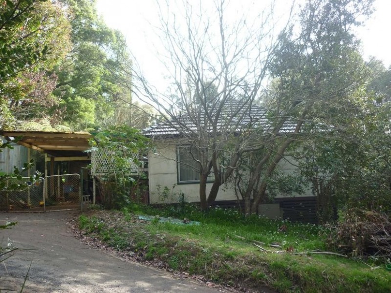 4 Camms Road, The Patch VIC 3792