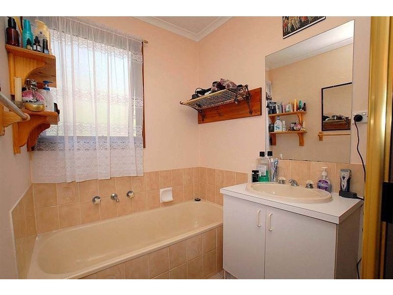 95 Old Belgrave Road, Upper Ferntree Gully VIC 3156