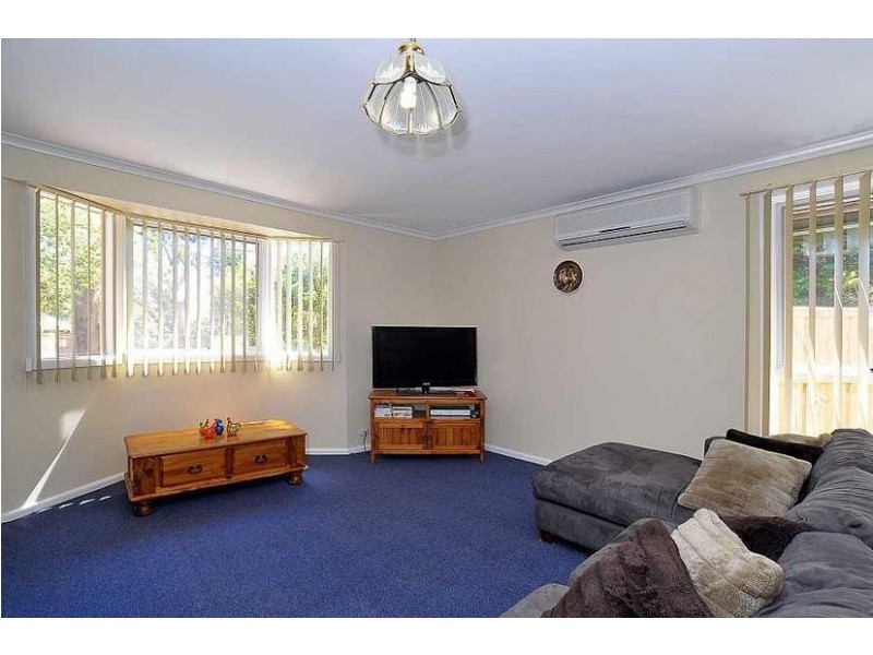 2 Renown Street, Ferntree Gully VIC 3156