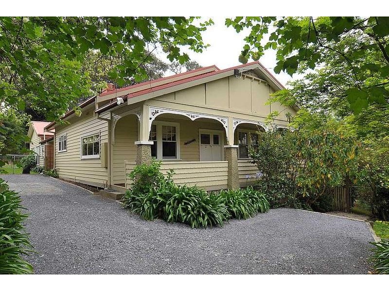 11 Sophia Grove, Tecoma VIC 3160