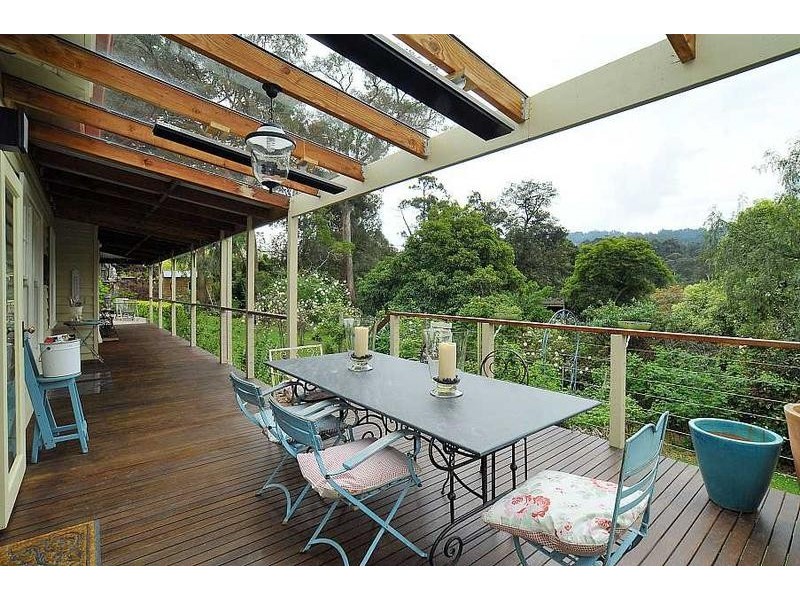 11 Sophia Grove, Tecoma VIC 3160