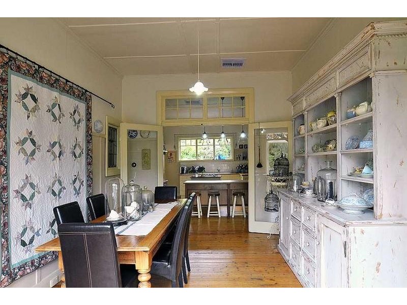 11 Sophia Grove, Tecoma VIC 3160