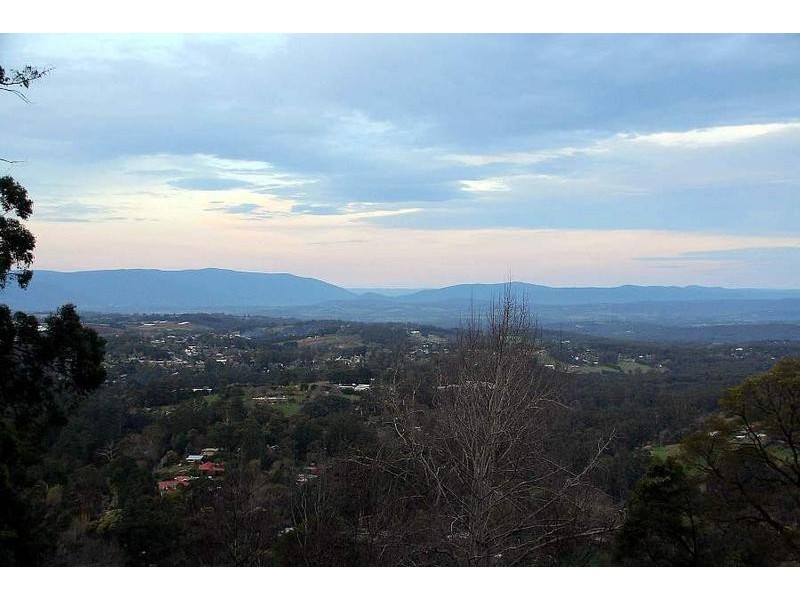 14 Locarno Avenue, Kallista VIC 3791