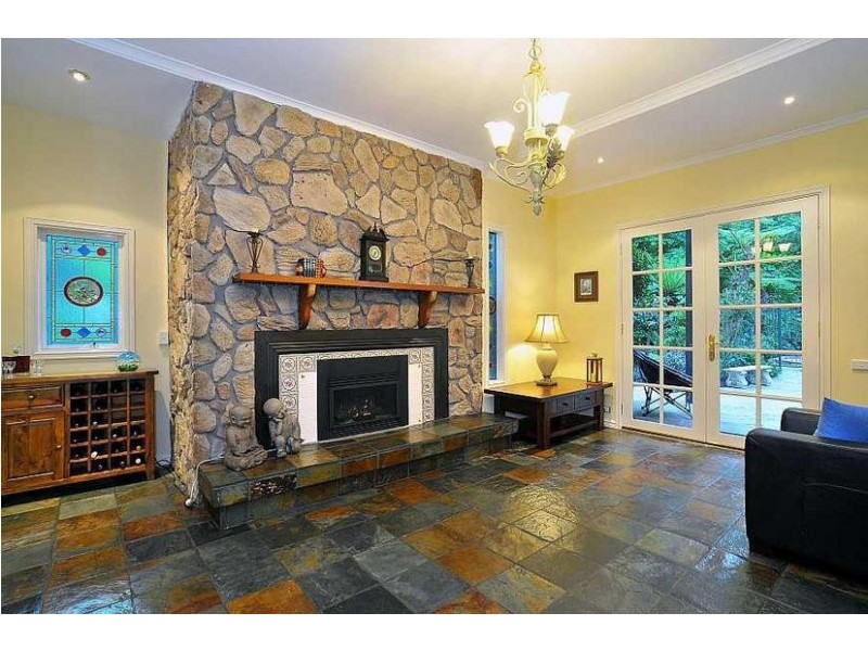 67 The Crescent, Sassafras VIC 3787