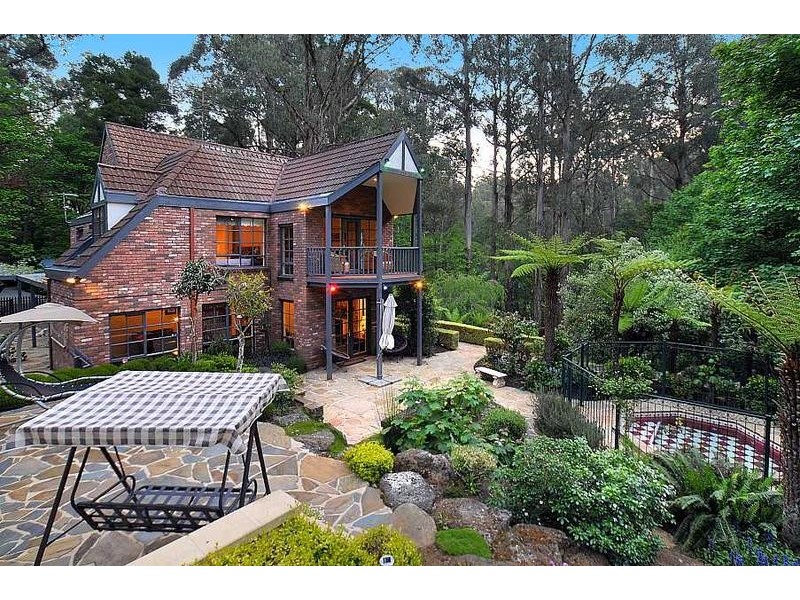 67 The Crescent, Sassafras VIC 3787
