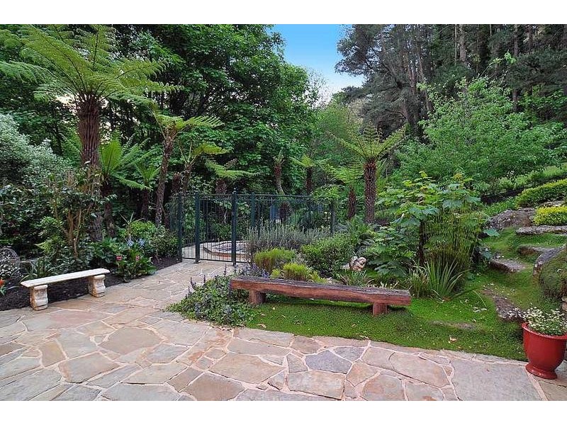 67 The Crescent, Sassafras VIC 3787