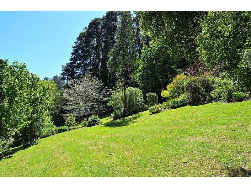 67 The Crescent, Sassafras VIC 3787