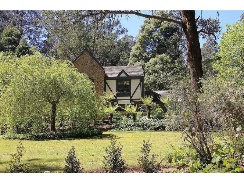 67 The Crescent, Sassafras VIC 3787