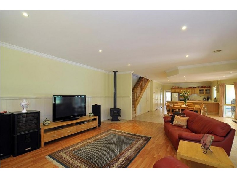 3 Tuttawatta Road, Selby VIC 3159