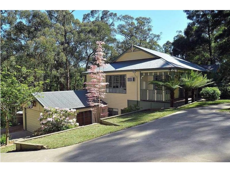 3 Tuttawatta Road, Selby VIC 3159