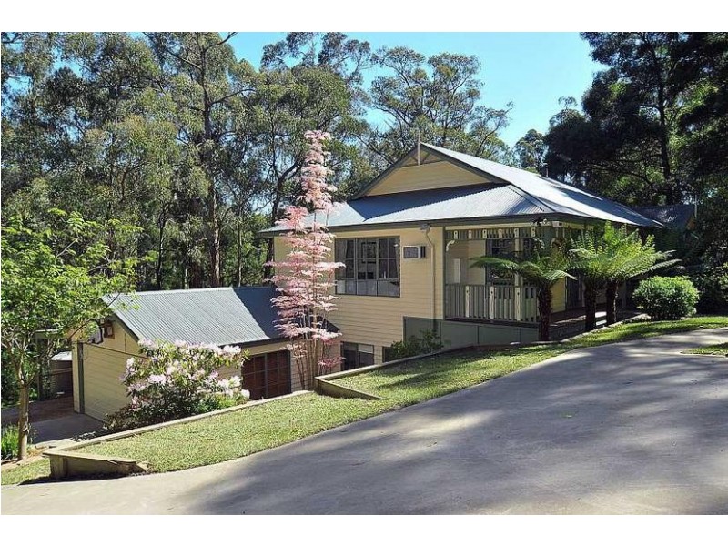 3 Tuttawatta Road, Selby VIC 3159